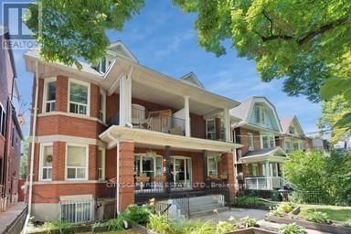 202 - 7 THORBURN AVENUE Image 1
