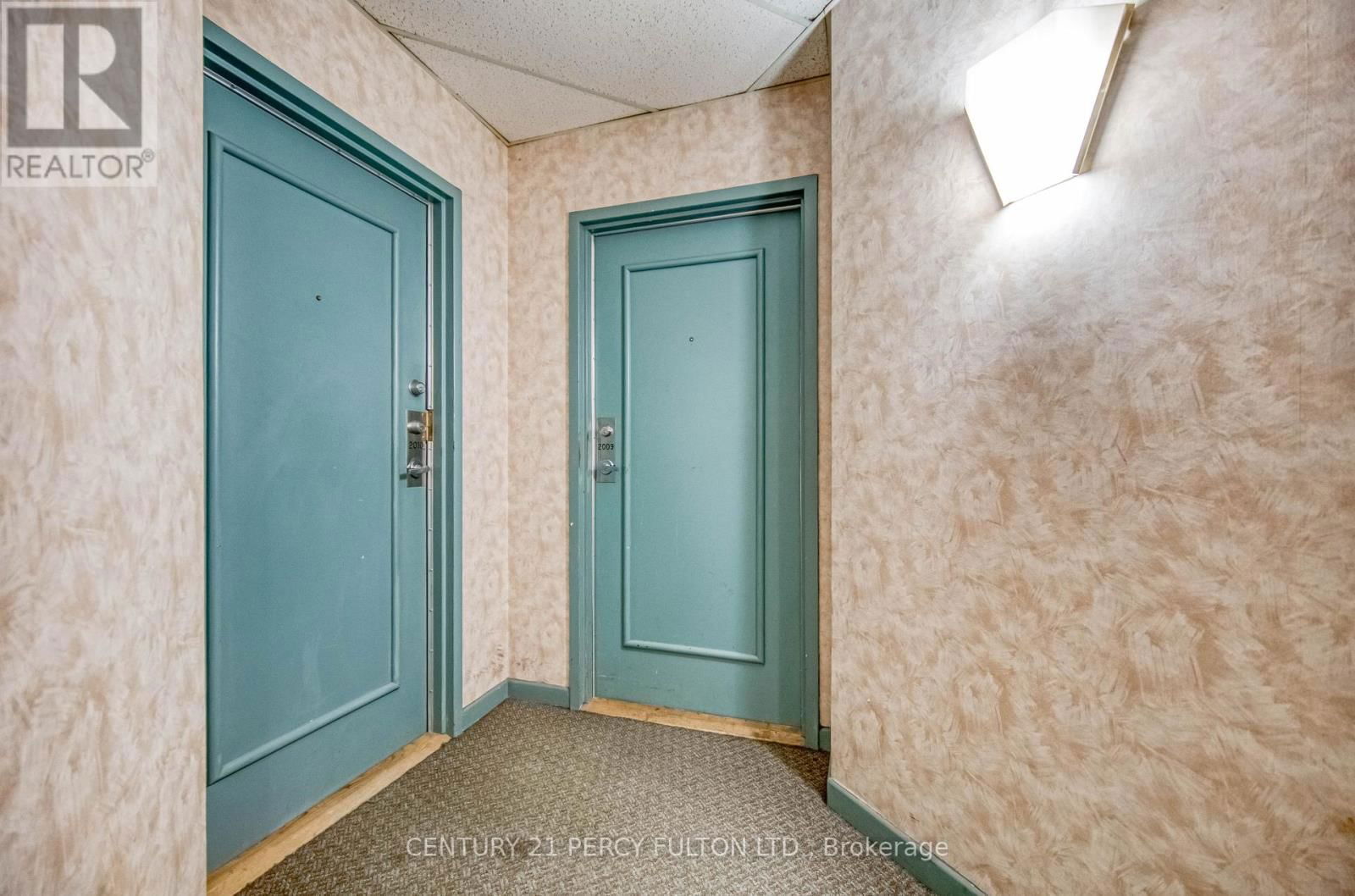 2009 R3 - 3077 WESTON ROAD Image 8