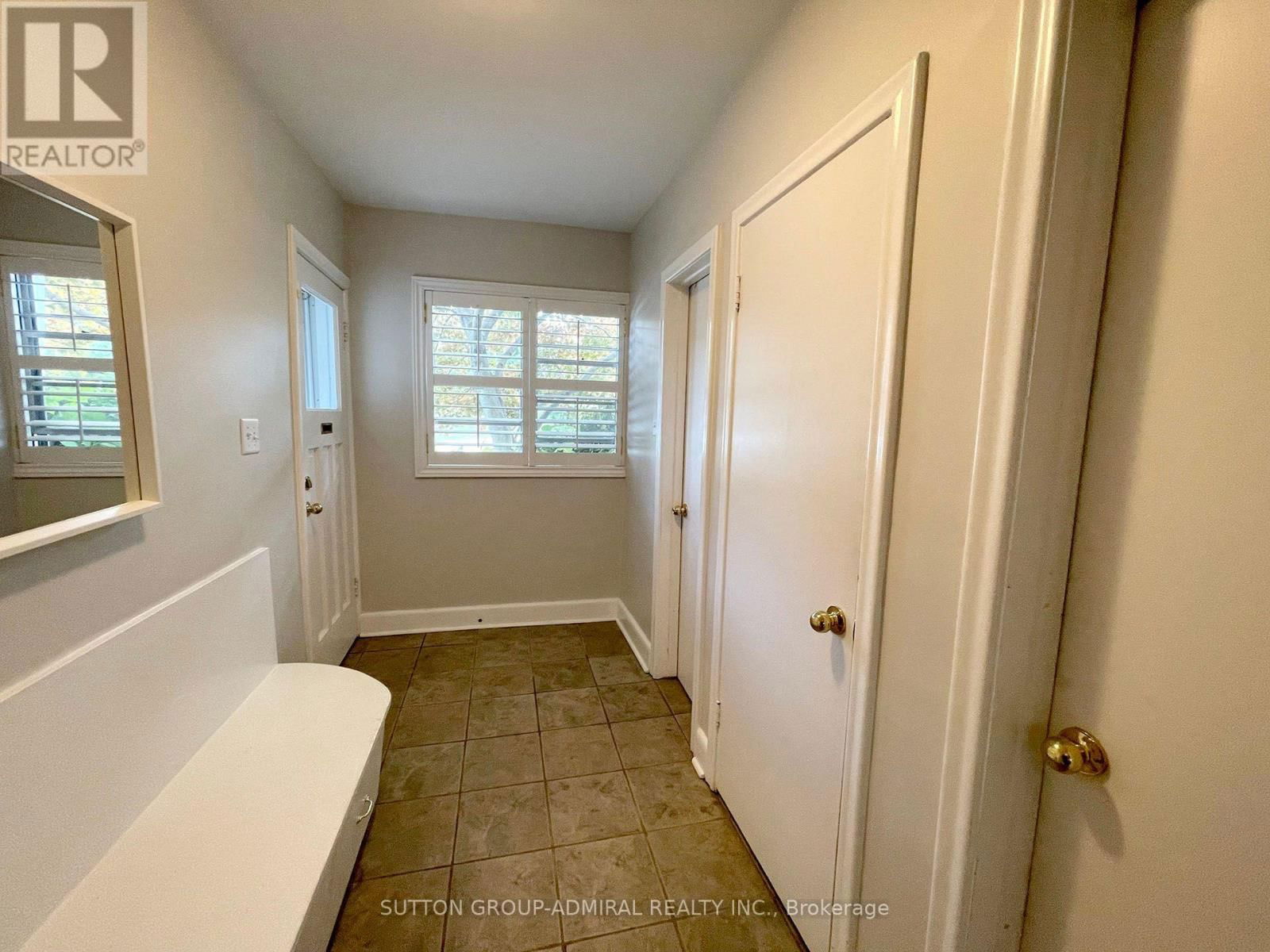 18 HARTFIELD COURT Image 19