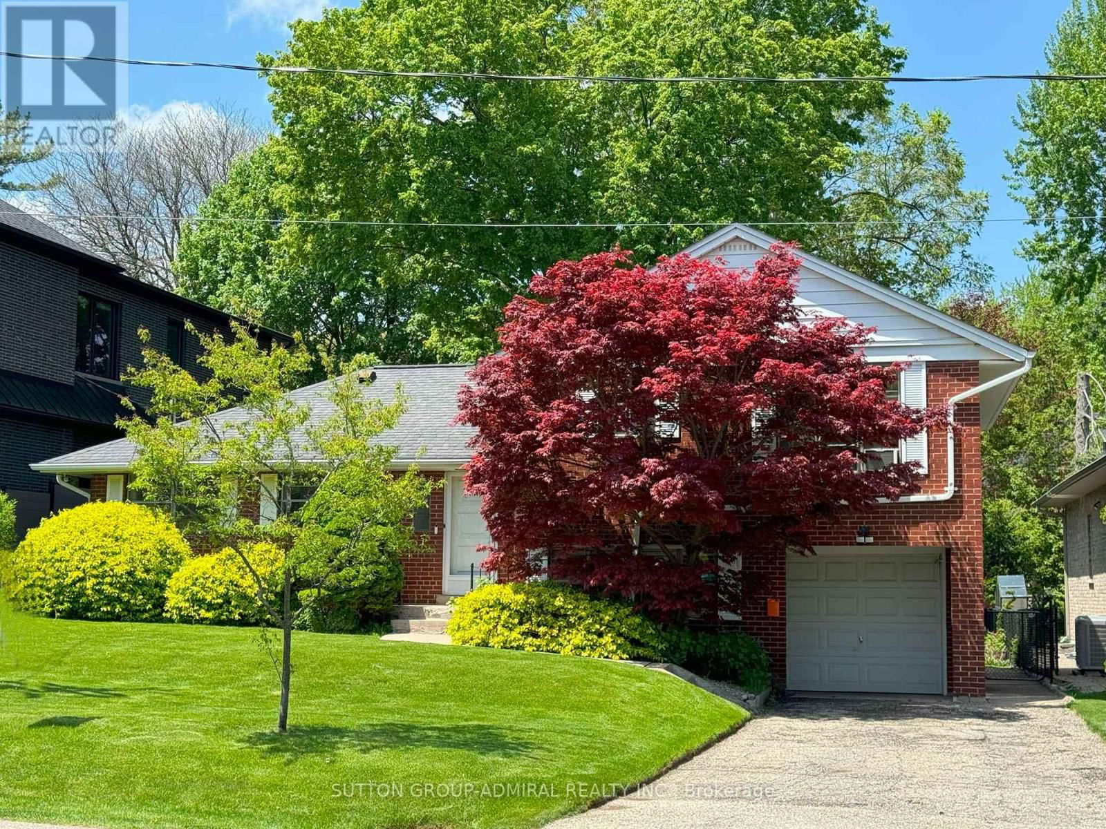 18 HARTFIELD COURT Image 31