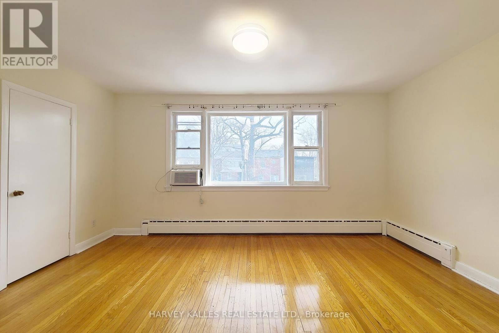 2 - 105 GILMOUR AVENUE Image 15