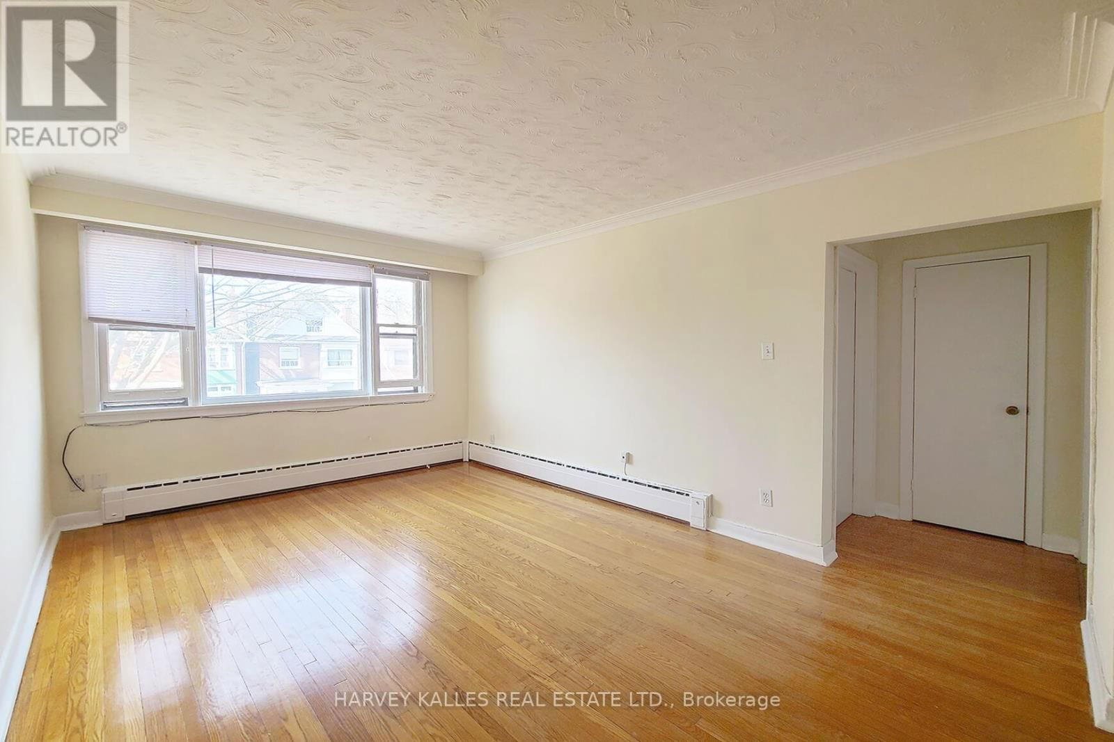 2 - 105 GILMOUR AVENUE Image 3