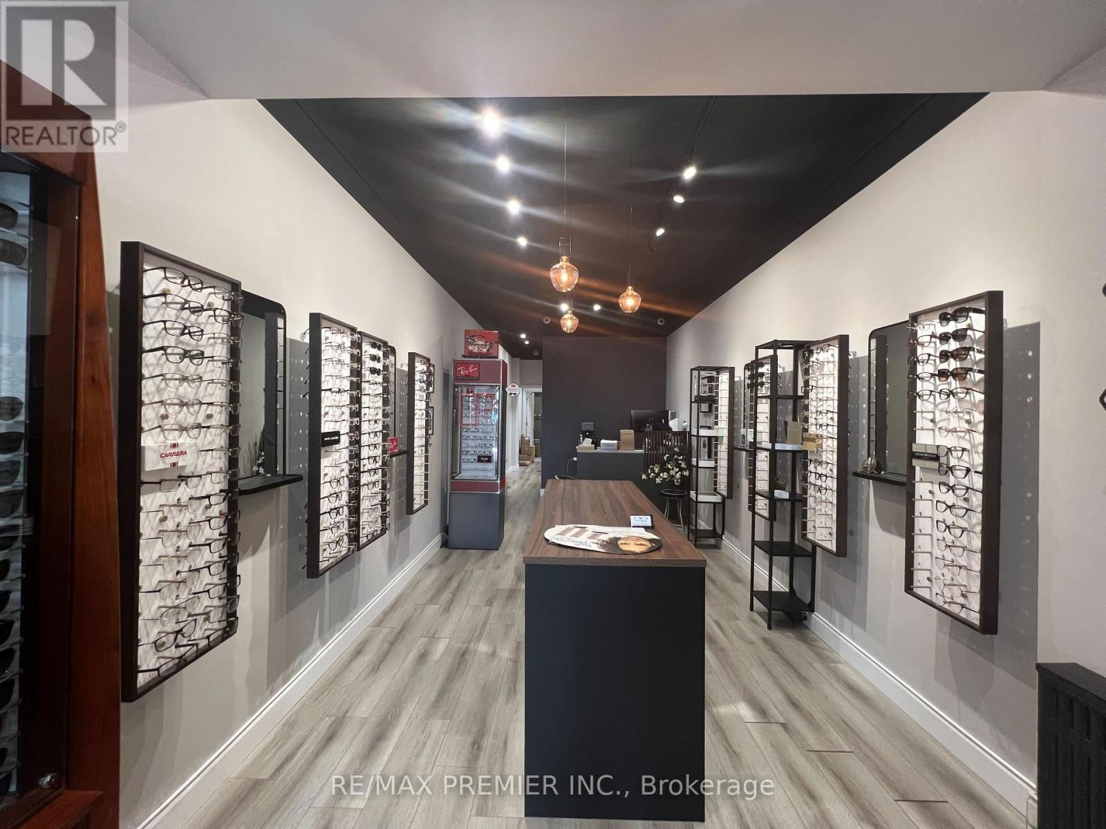 7 - 2437 FINCH AVENUE WEST Image 3