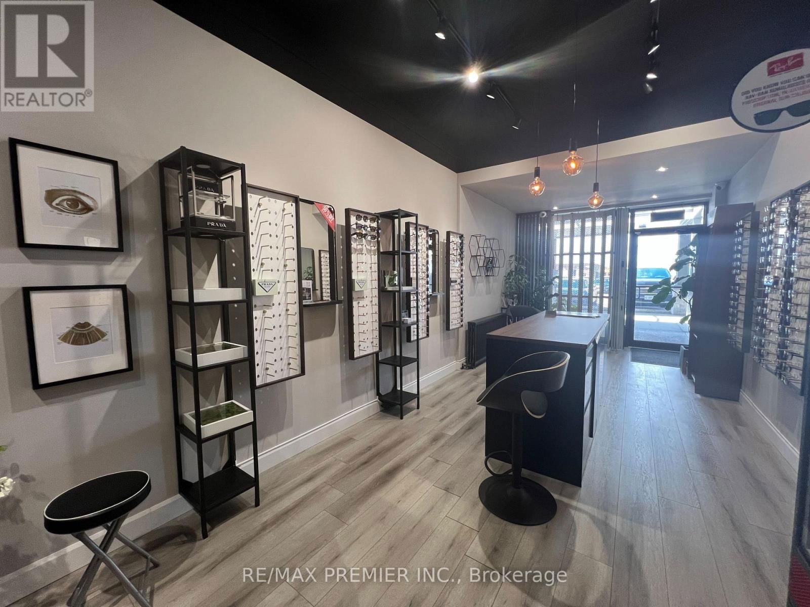 7 - 2437 FINCH AVENUE WEST Image 4