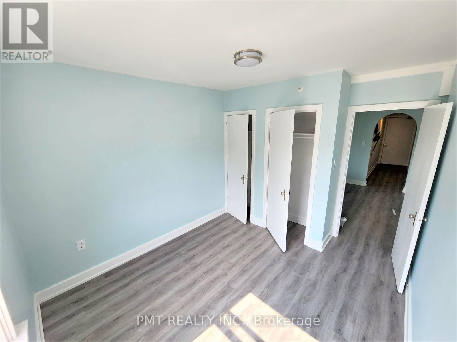 7 - 8 WELLINGTON STREET WEST Image 6