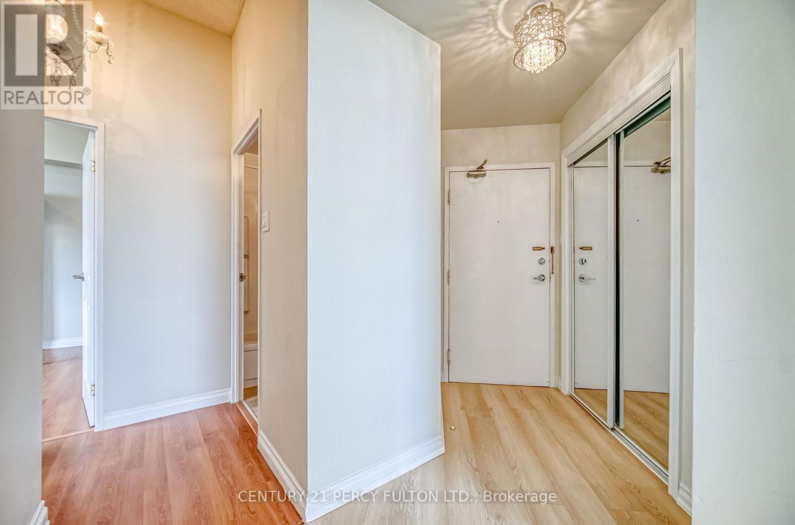 2009 - 3077 WESTON ROAD Image 10