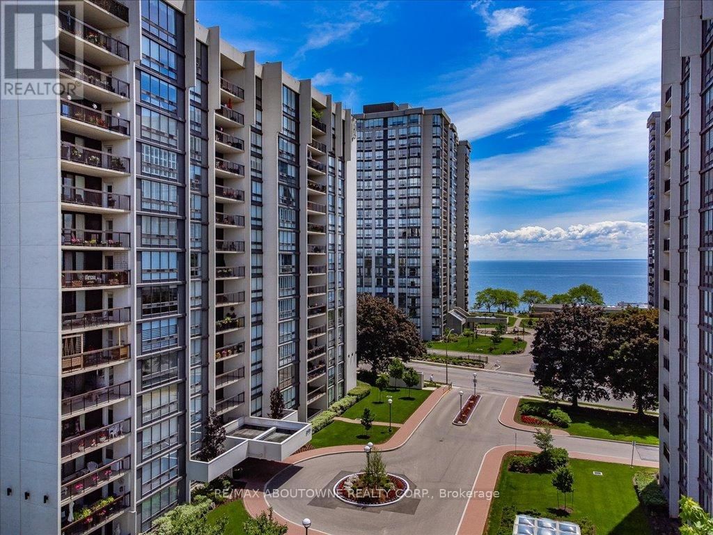 1102 - 2175 MARINE DRIVE Image 2