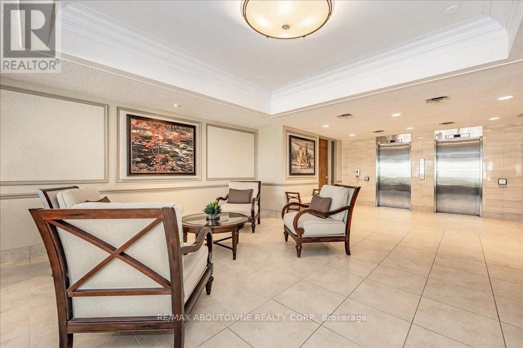 1102 - 2175 MARINE DRIVE Image 37