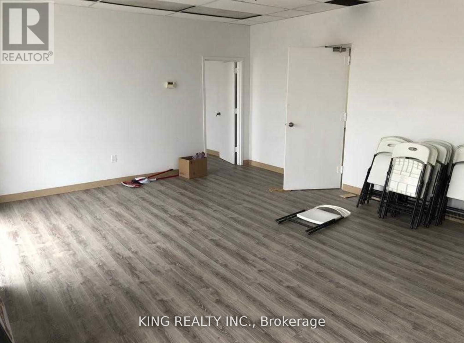 2776 SLOUGH STREET Image 4