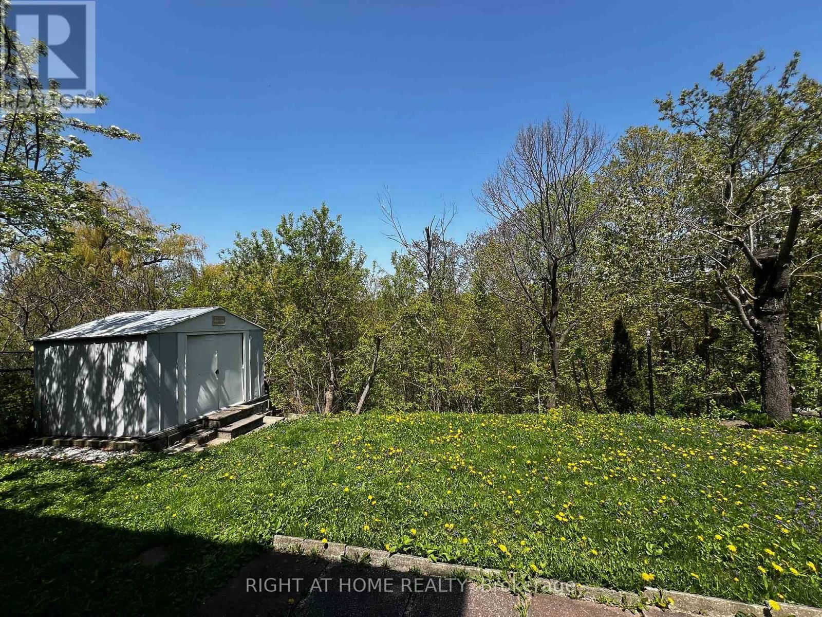 35 TROUTBROOKE DRIVE Image 14