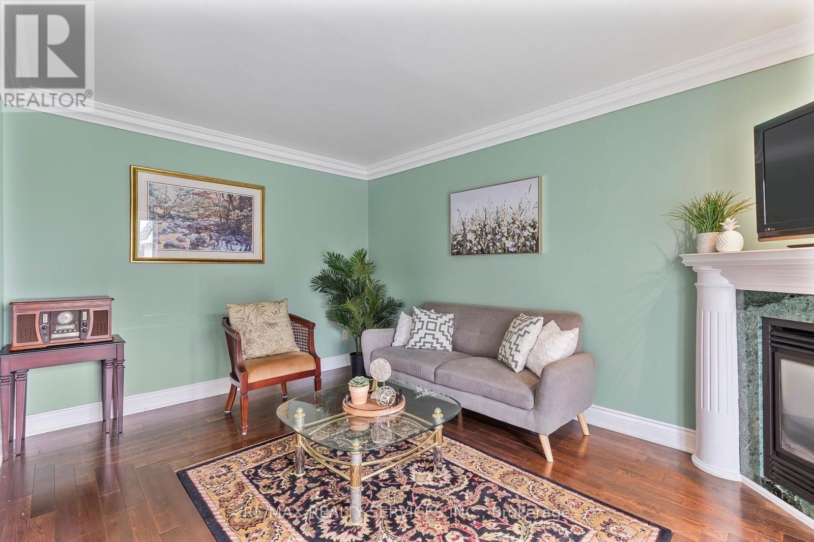 14 LIVINGSTON DRIVE Image 21