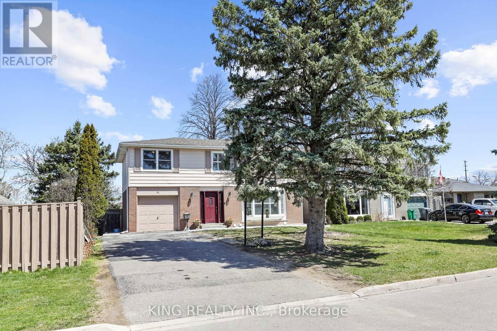 41 CALDWELL CRESCENT Image 2