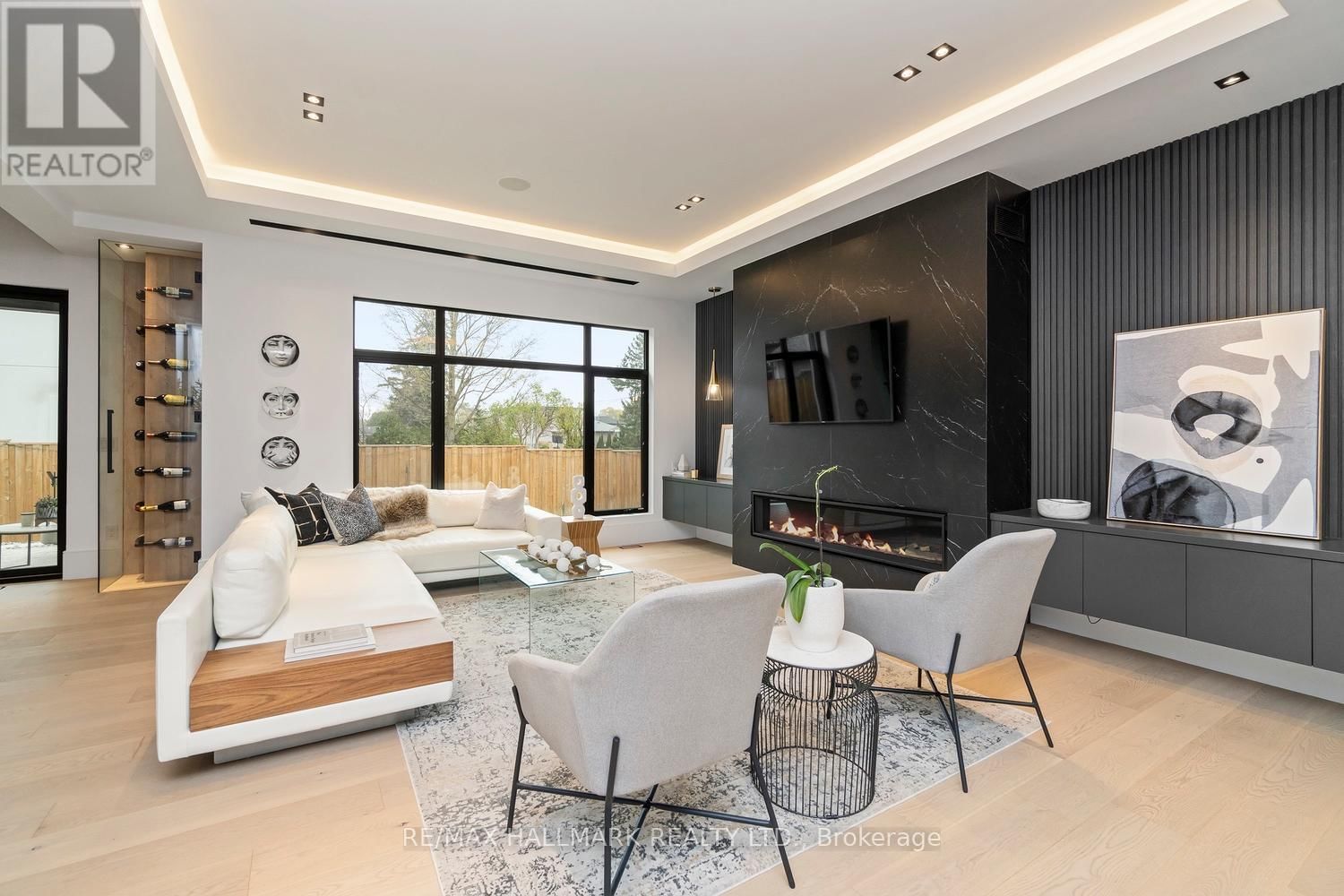 1403 WREN AVENUE Image 3