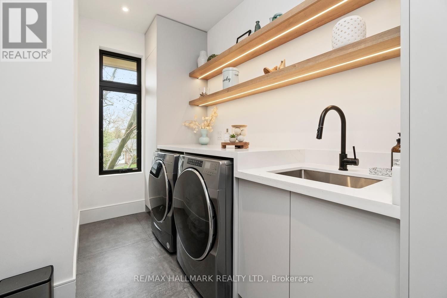 1403 WREN AVENUE Image 33