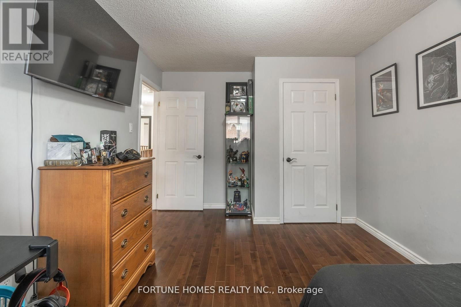 14 SHADYWOOD ROAD Image 32