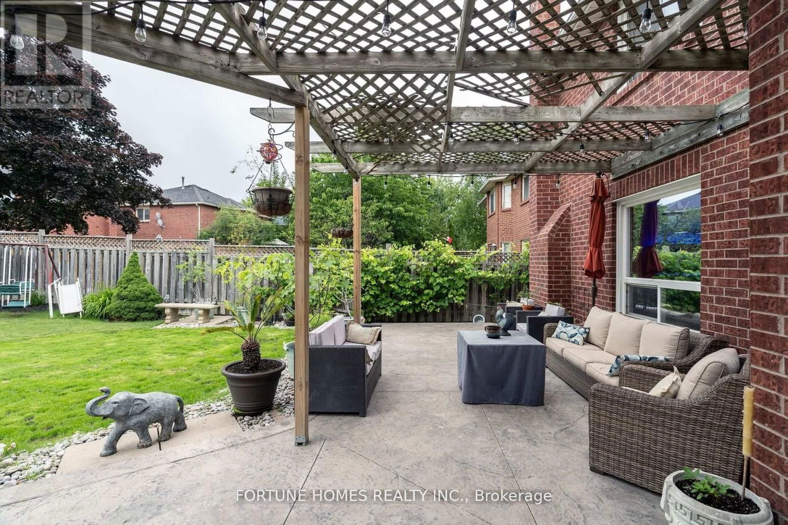 14 SHADYWOOD ROAD Image 39
