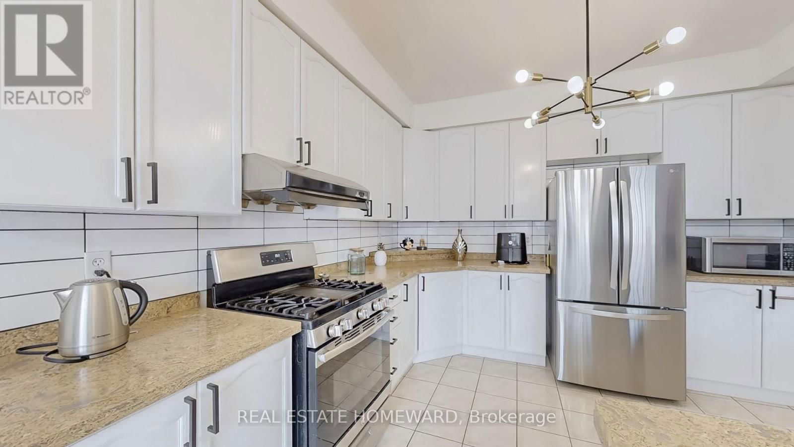 23 PATHMASTER ROAD Image 9