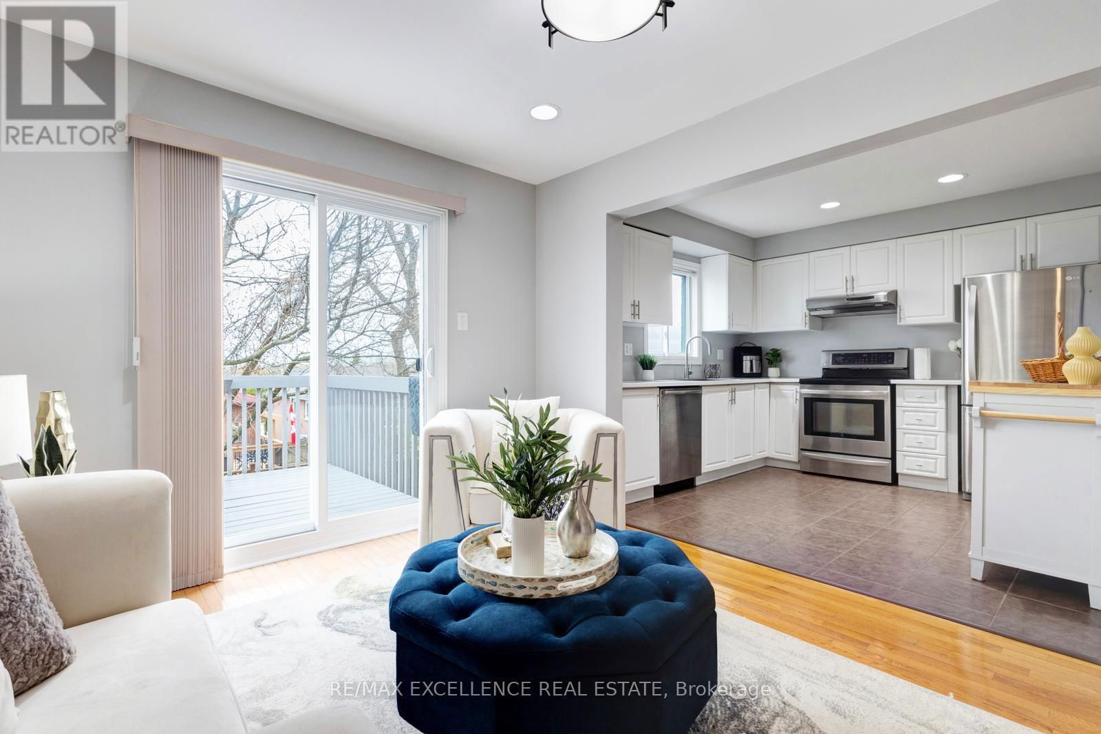 324 BAILEY DRIVE Image 24