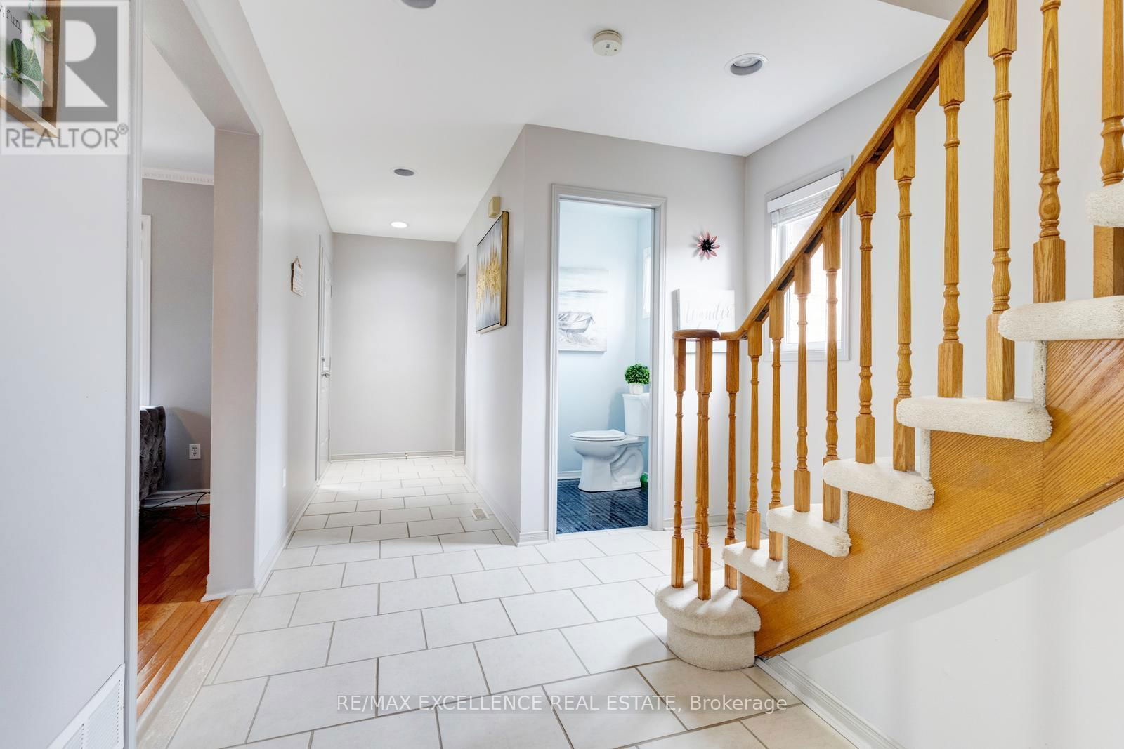 324 BAILEY DRIVE Image 9
