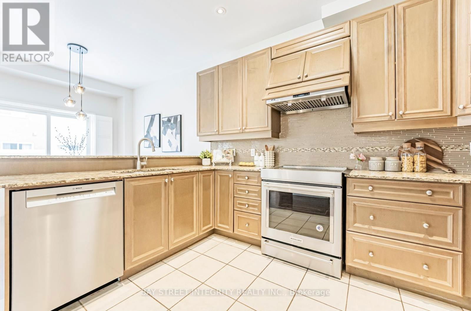 2320 BARONWOOD DRIVE Image 11