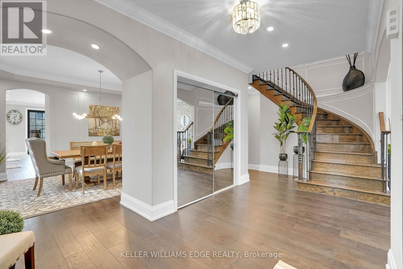 1277 CHRISTIE CIRCLE Image 3