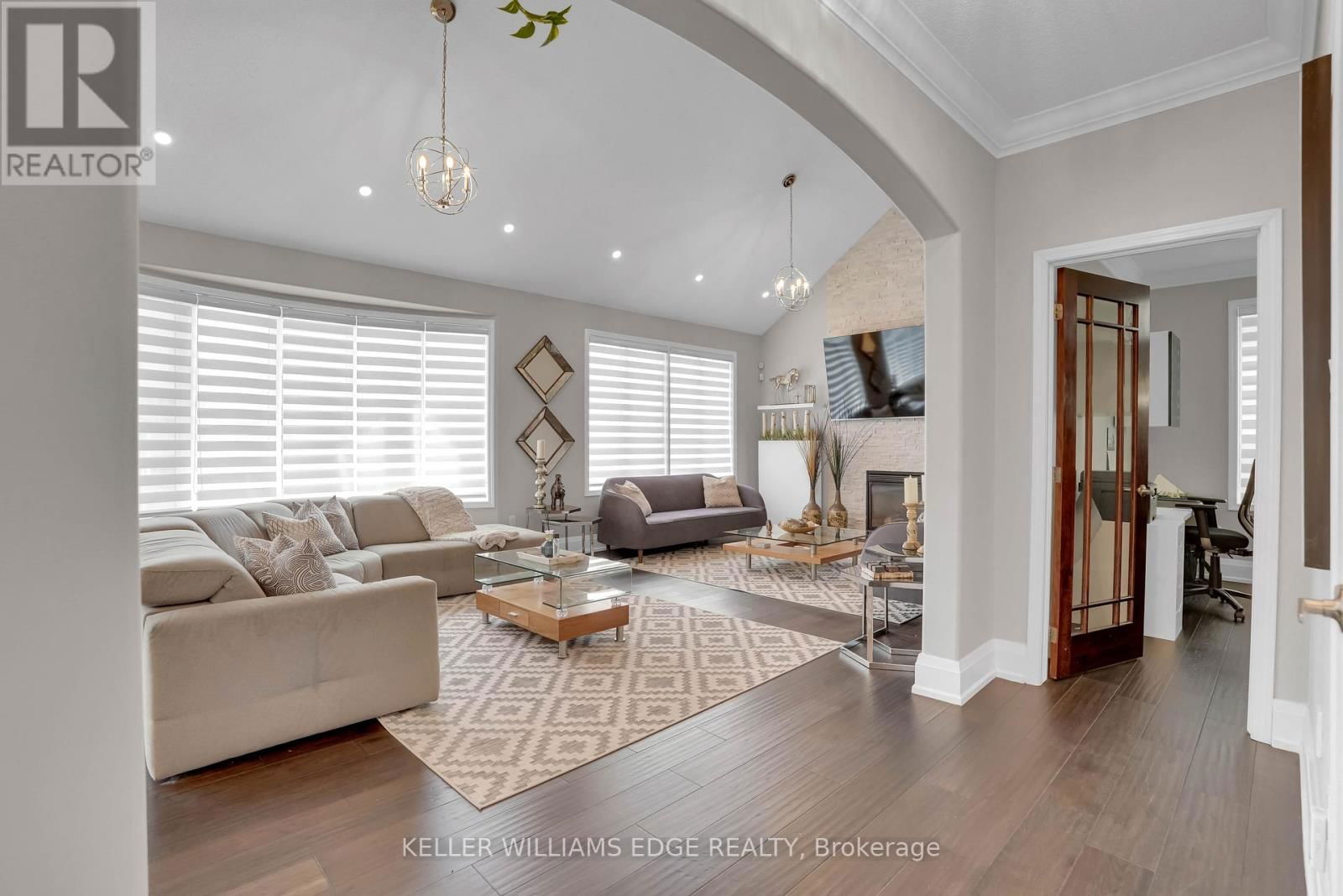 1277 CHRISTIE CIRCLE Image 8