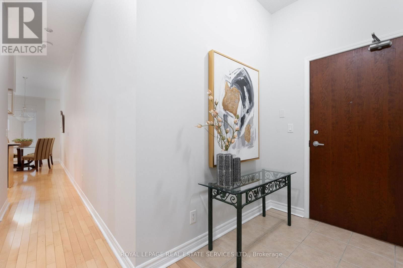 104 - 320 CITY CENTRE DRIVE Image 4