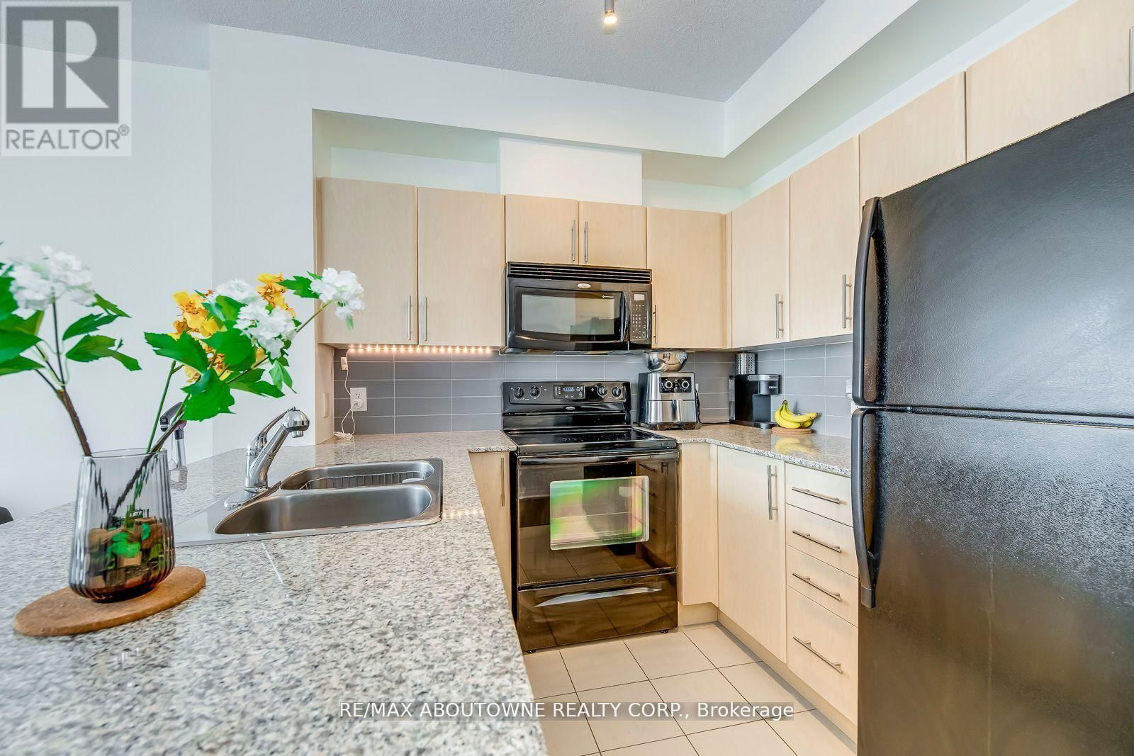 2201 - 3515 KARIYA DRIVE Image 10