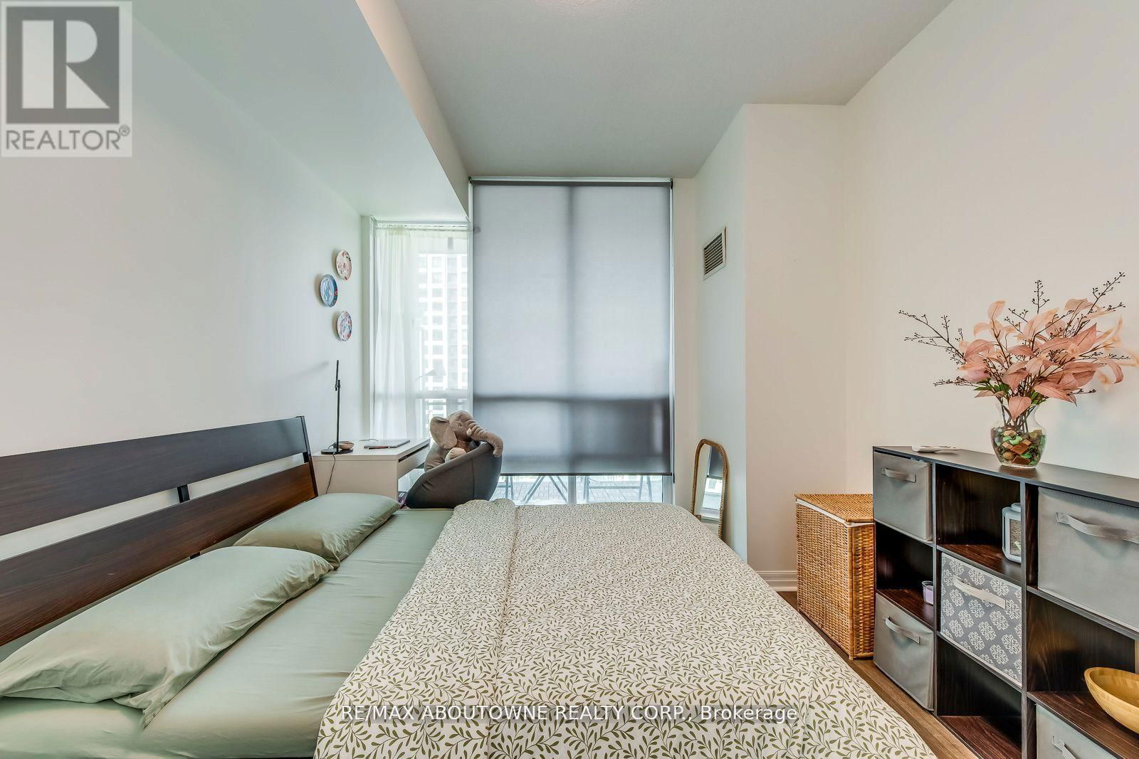 2201 - 3515 KARIYA DRIVE Image 24