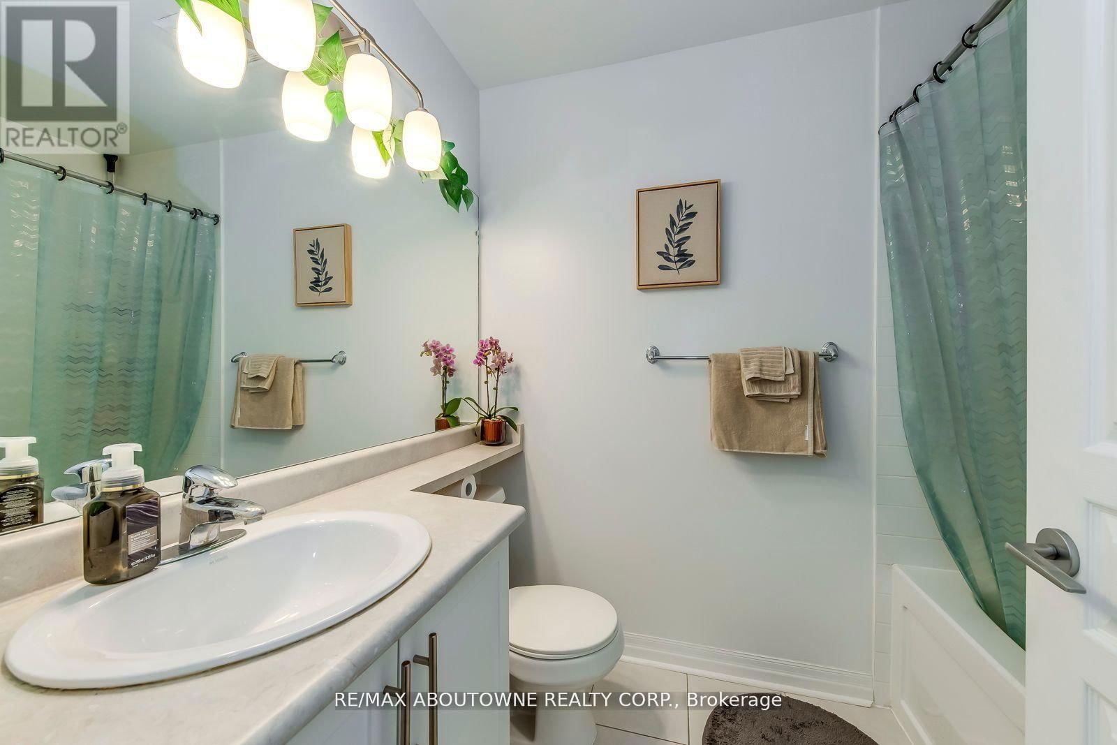 2201 - 3515 KARIYA DRIVE Image 25