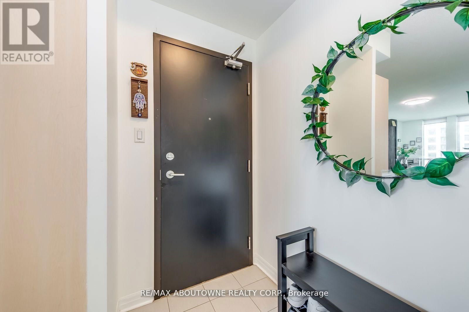 2201 - 3515 KARIYA DRIVE Image 6