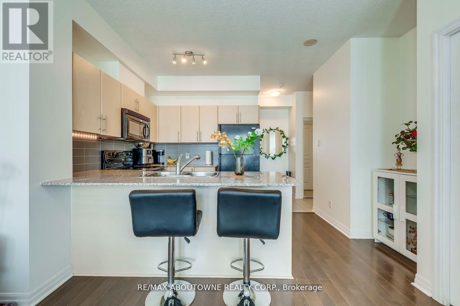 2201 - 3515 KARIYA DRIVE Image 7