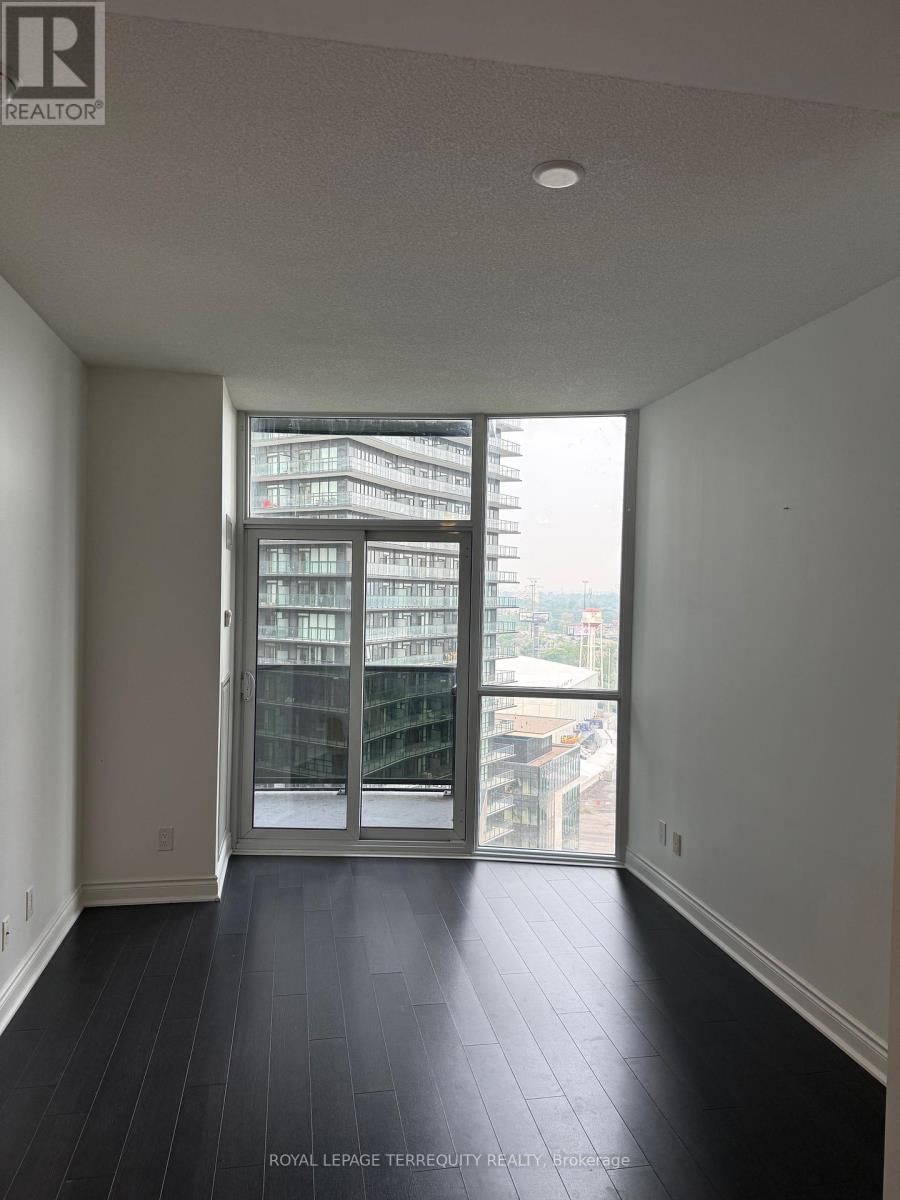 1607 - 80 MARINE PARADE DRIVE Image 11