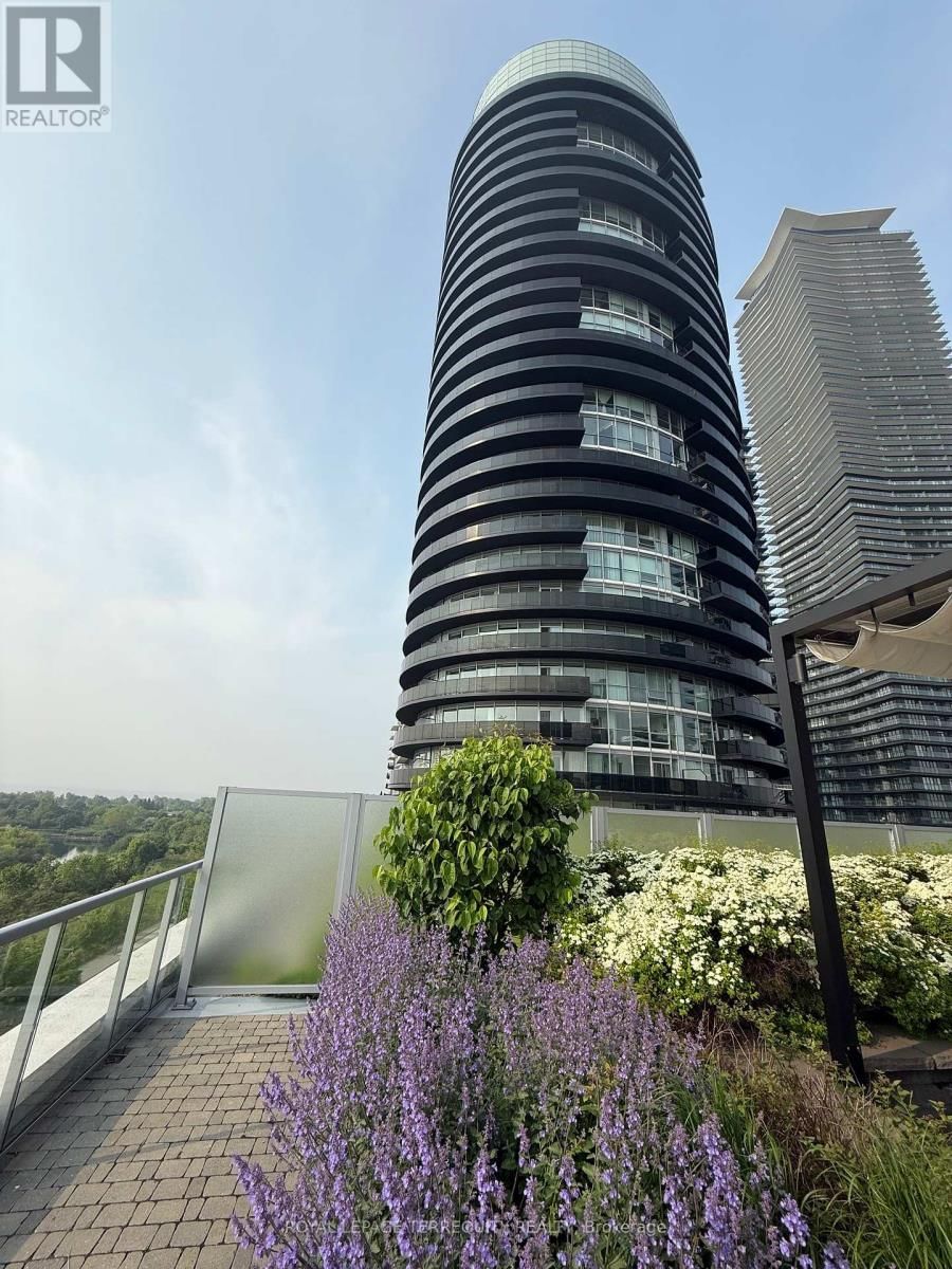 1607 - 80 MARINE PARADE DRIVE Image 13
