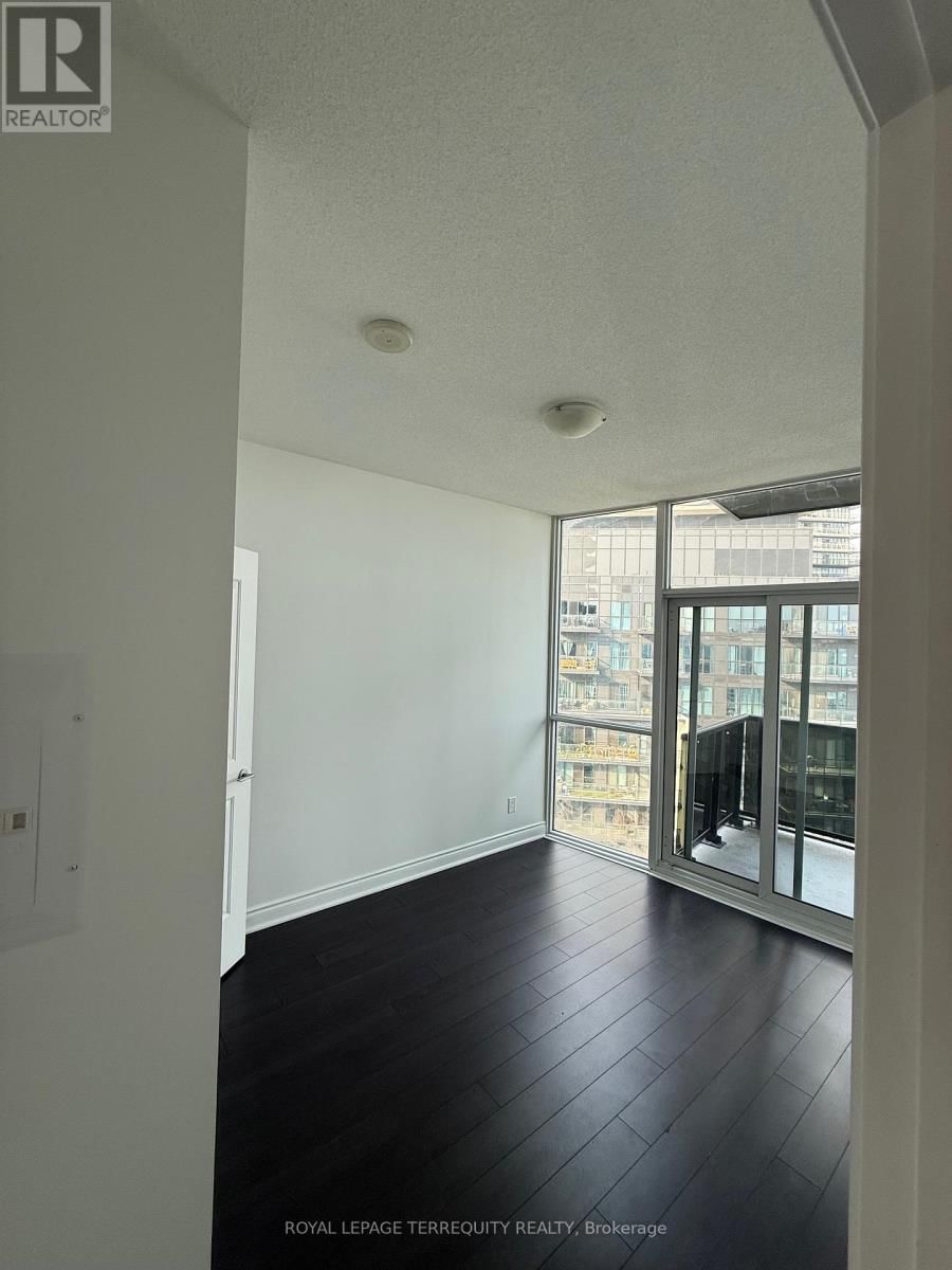 1607 - 80 MARINE PARADE DRIVE Image 8