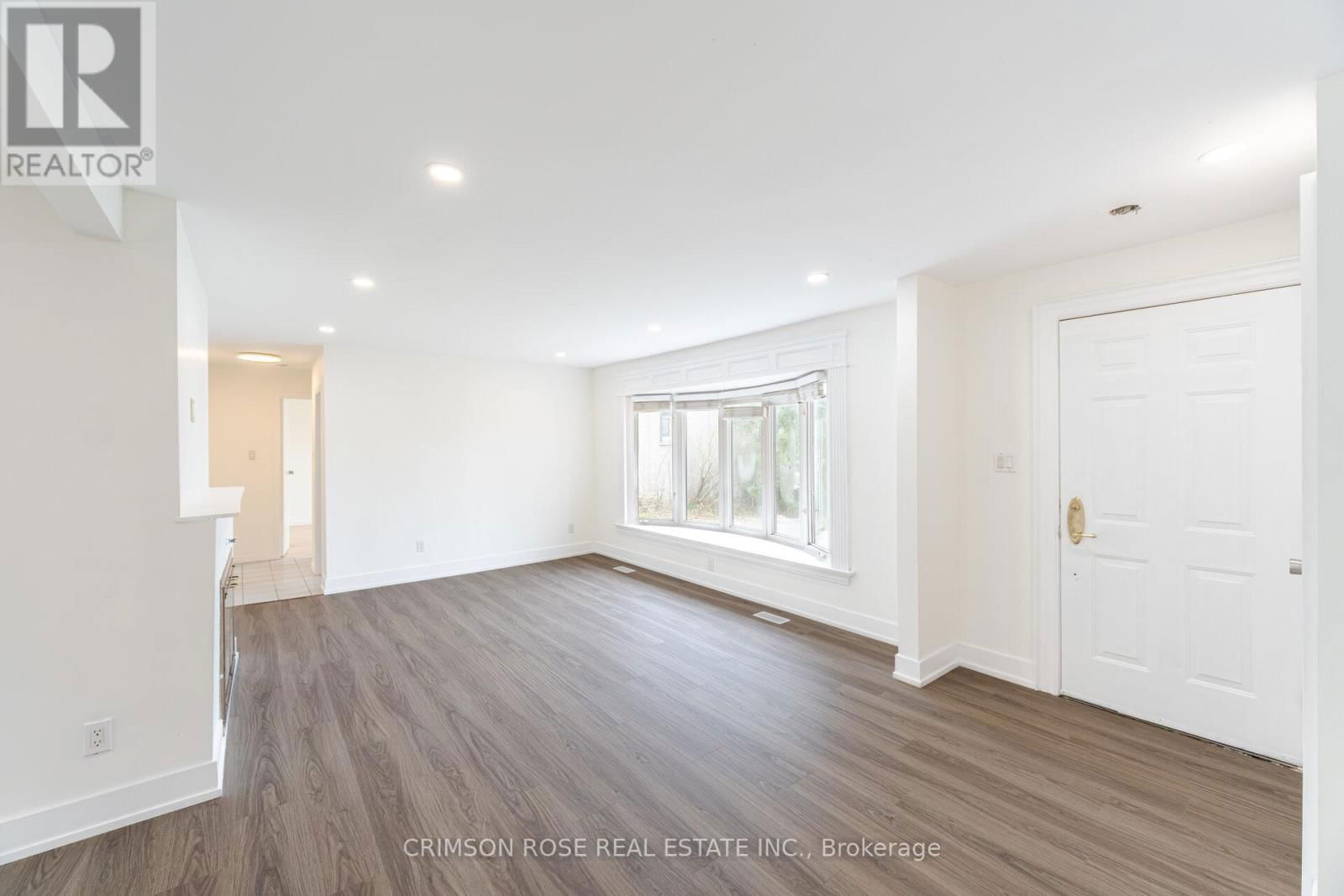 2561 MINDEMOYA ROAD Image 8