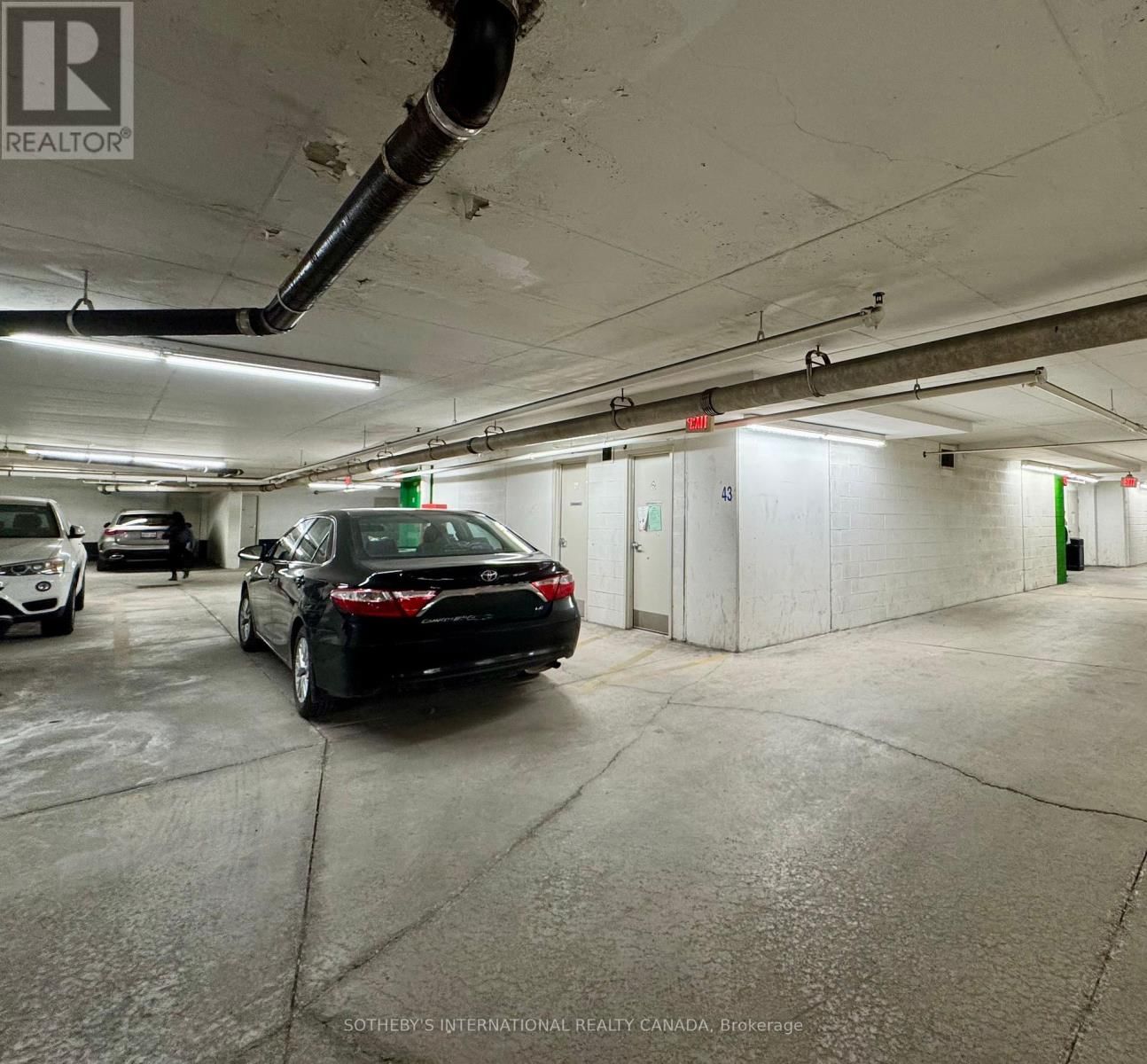 306 - 70 ABSOLUTE AVENUE Image 12