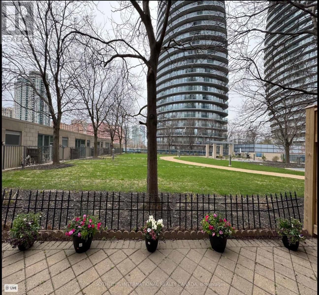 306 - 70 ABSOLUTE AVENUE Image 4