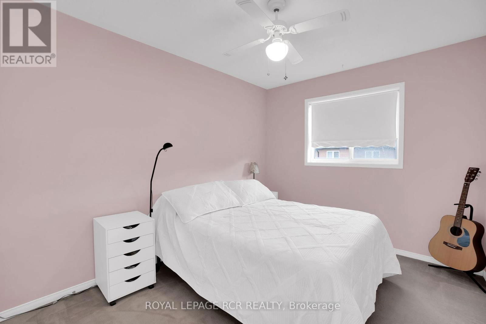13 QUEENSLAND CRESCENT Image 18