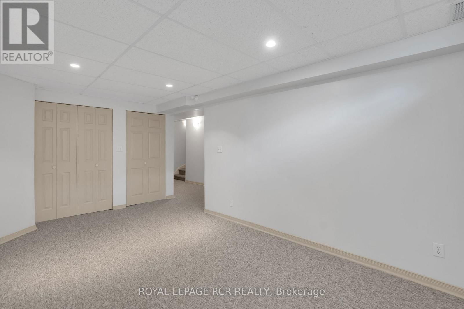13 QUEENSLAND CRESCENT Image 24