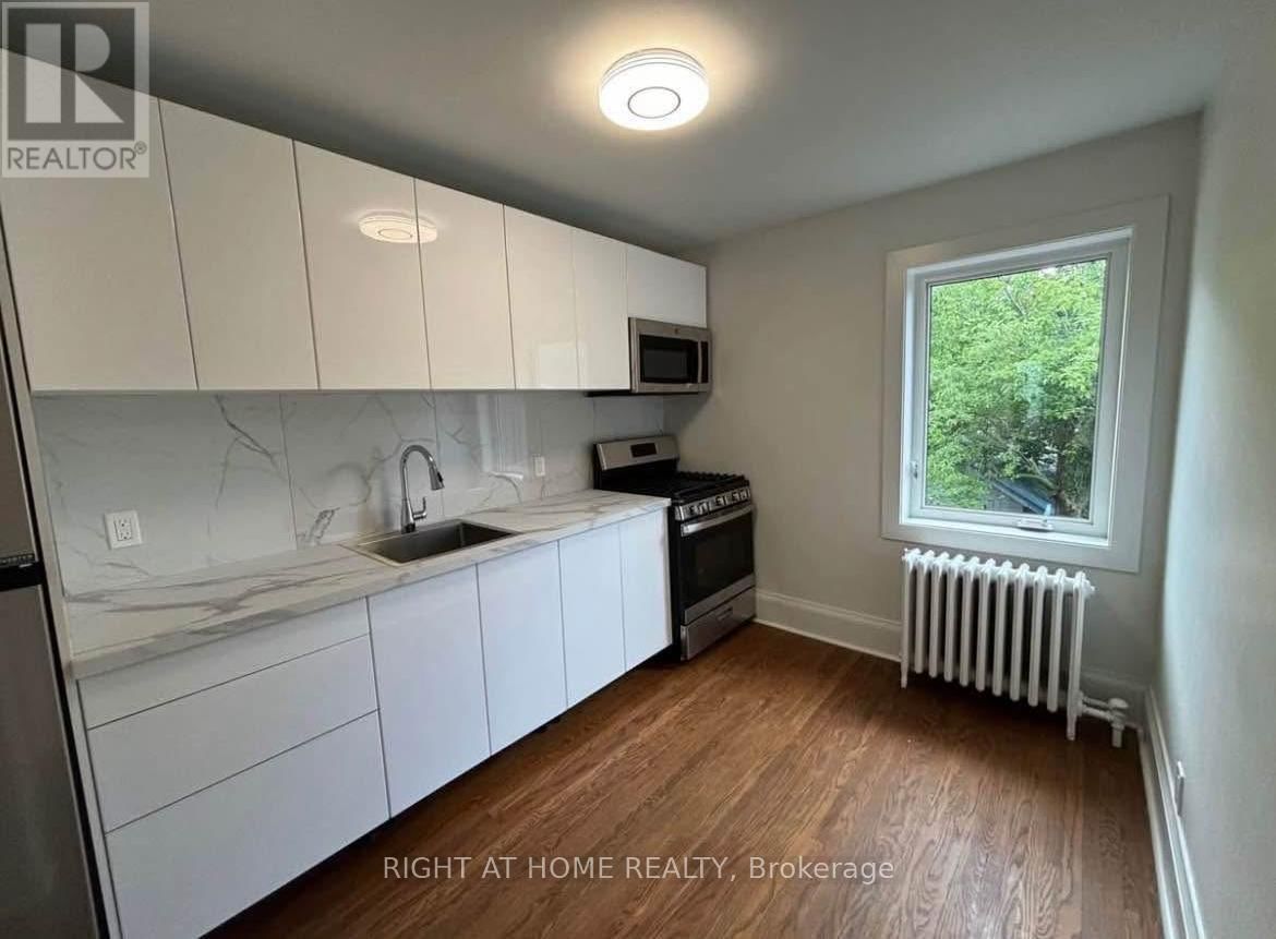 55 BERESFORD AVENUE Image 3