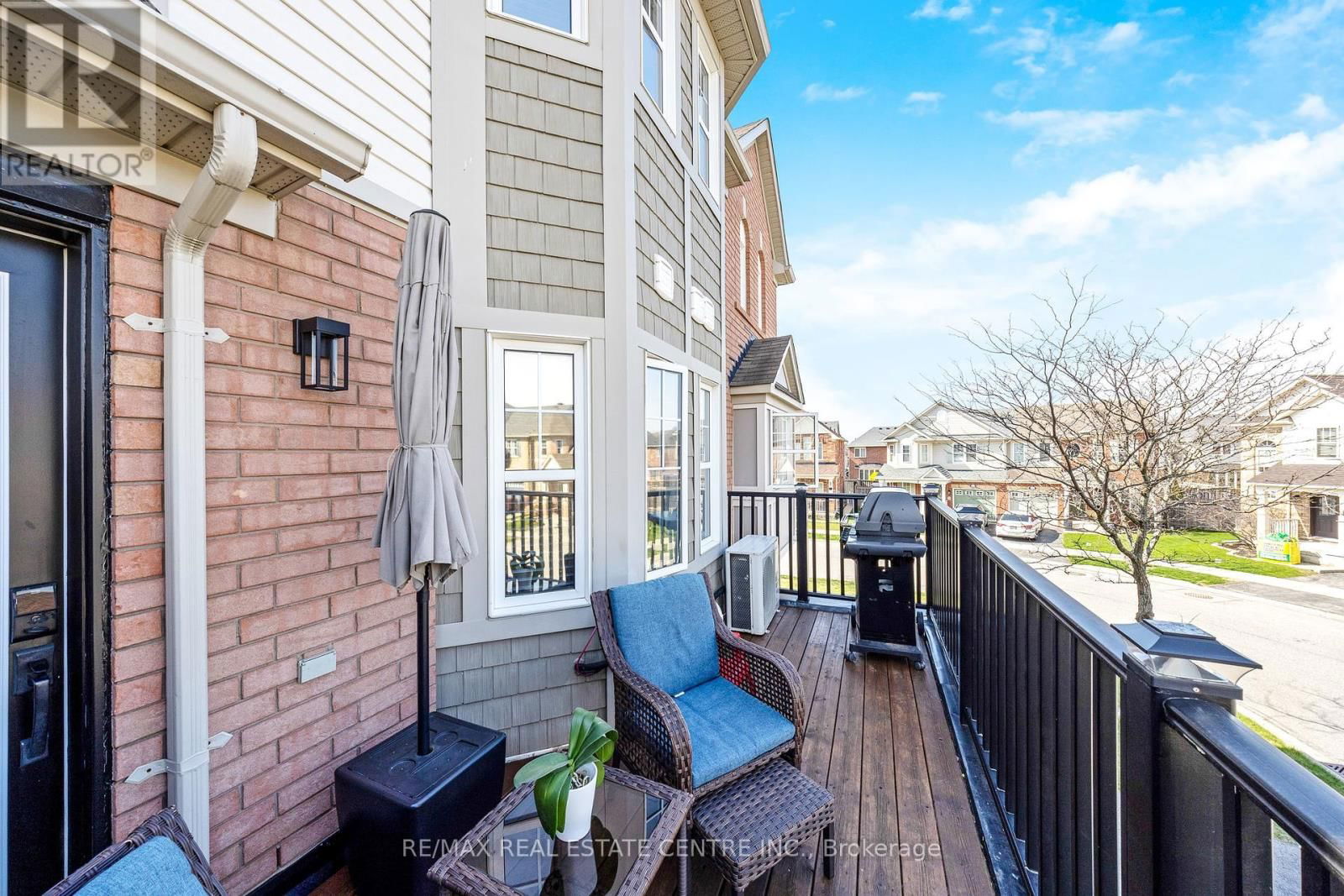 681 SPEYER CIRCLE Image 24