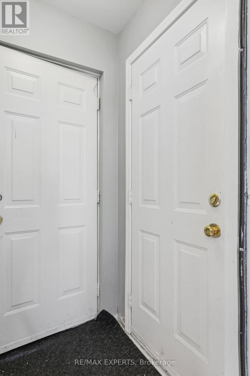 29 NARROW VALLEY CRESCENT Image 44