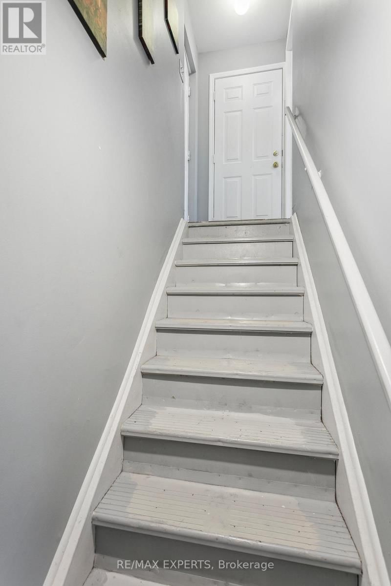 29 NARROW VALLEY CRESCENT Image 45