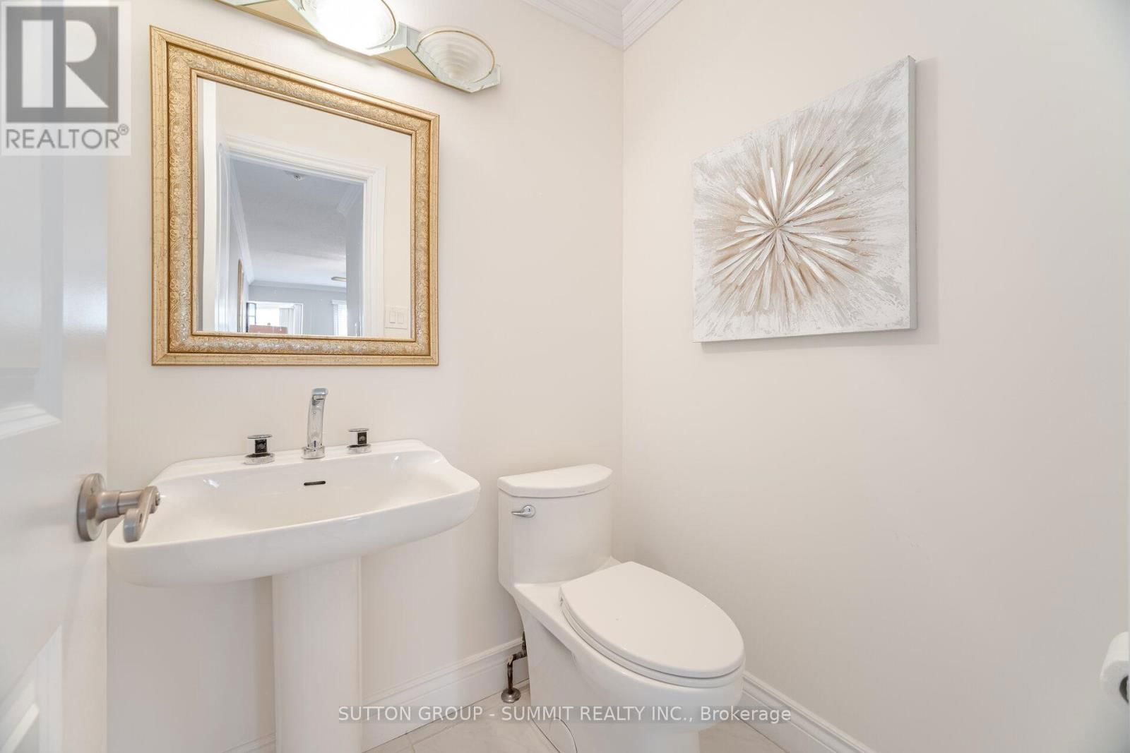 1245 SAGINAW CRESCENT Image 22