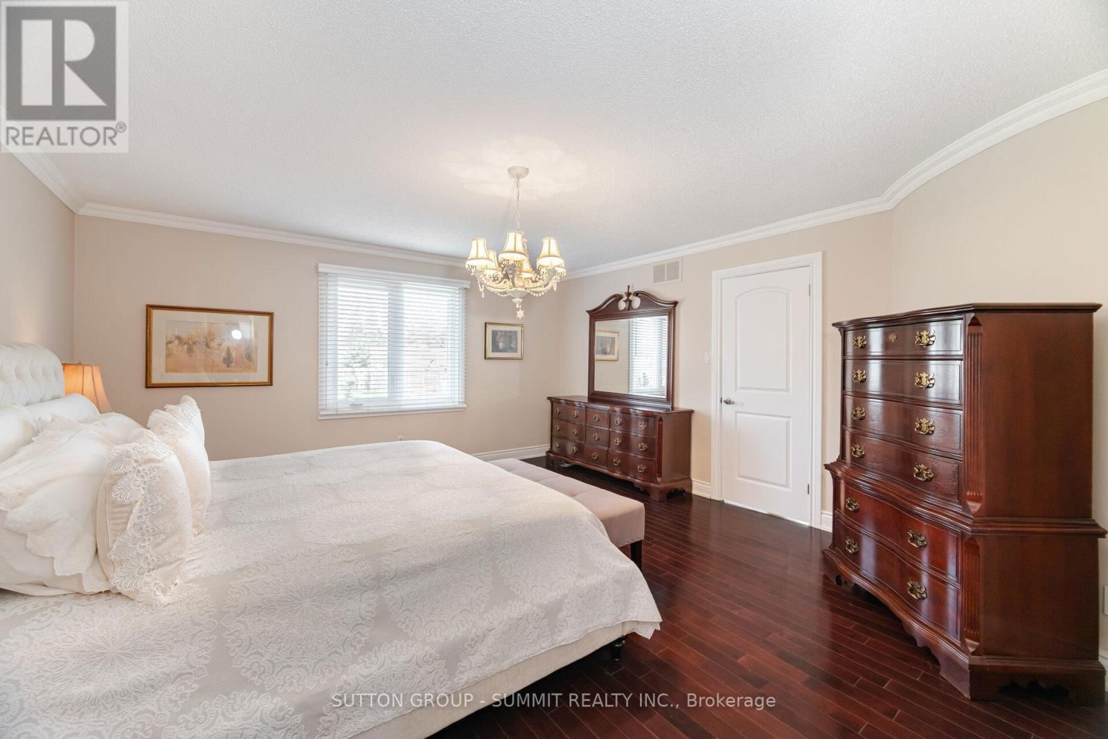1245 SAGINAW CRESCENT Image 29