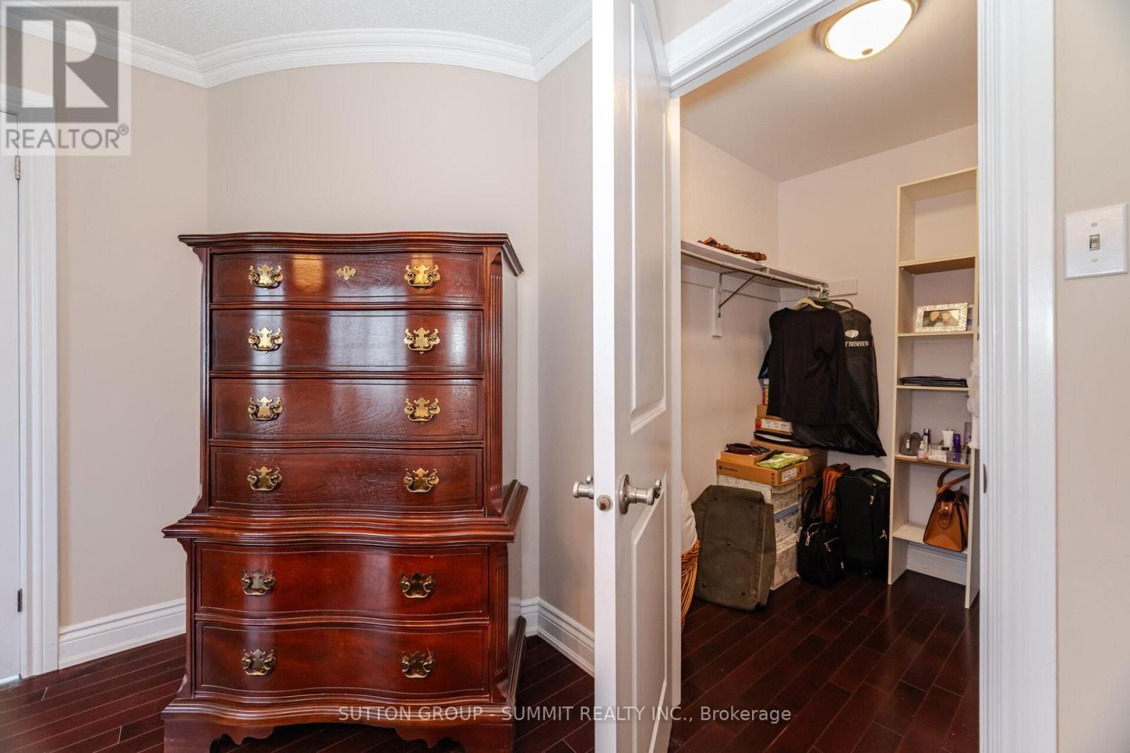 1245 SAGINAW CRESCENT Image 34