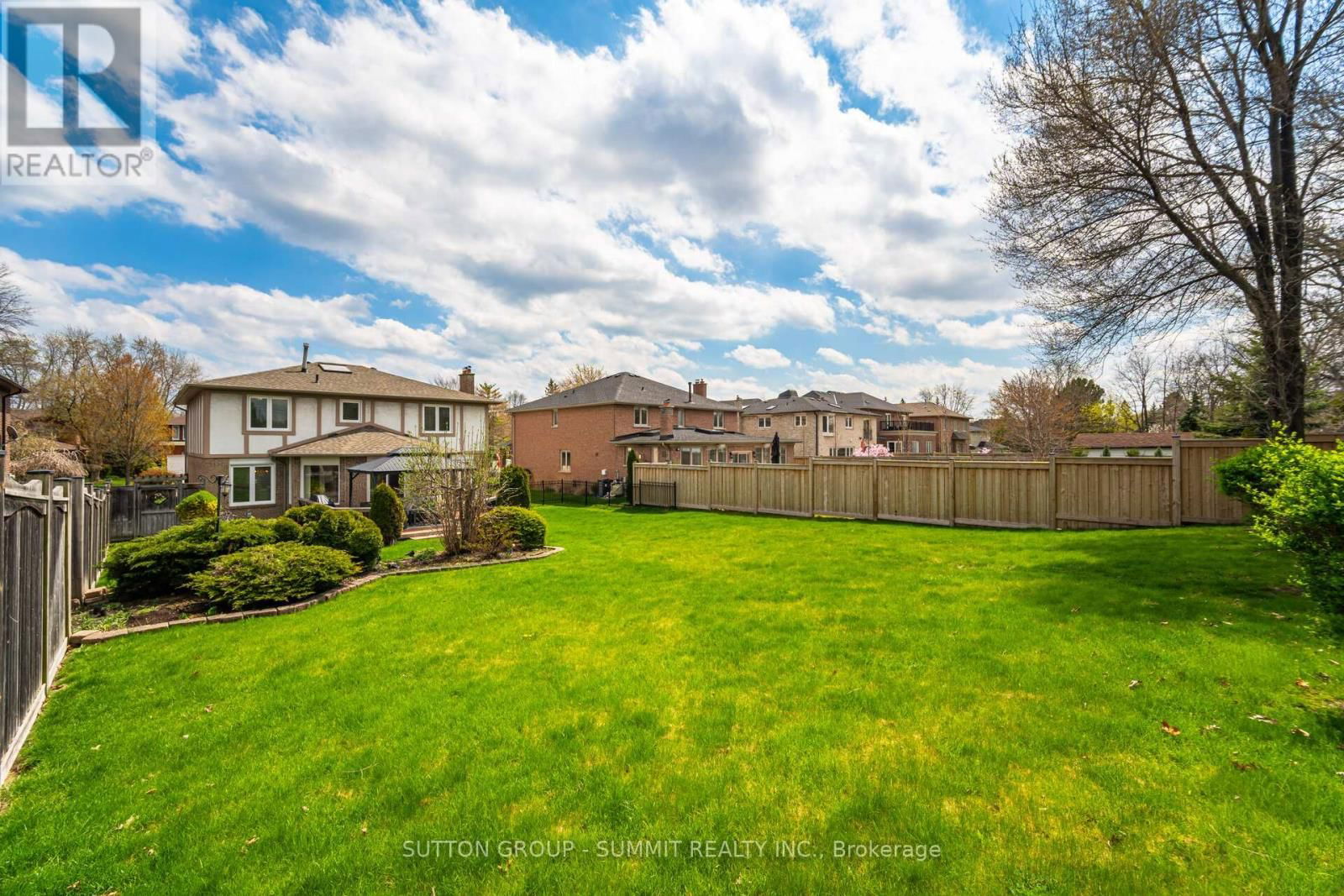 1245 SAGINAW CRESCENT Image 49