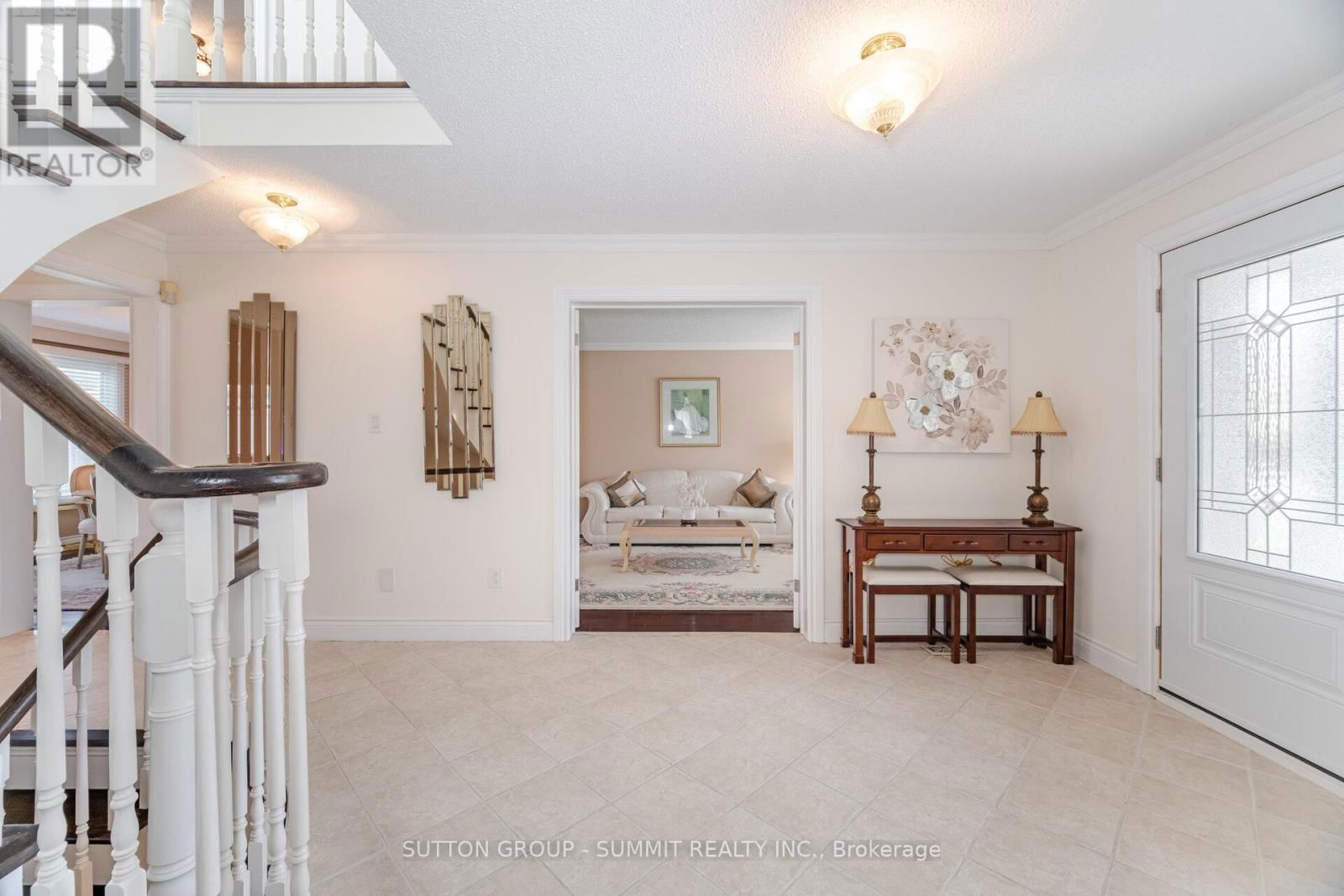 1245 SAGINAW CRESCENT Image 6