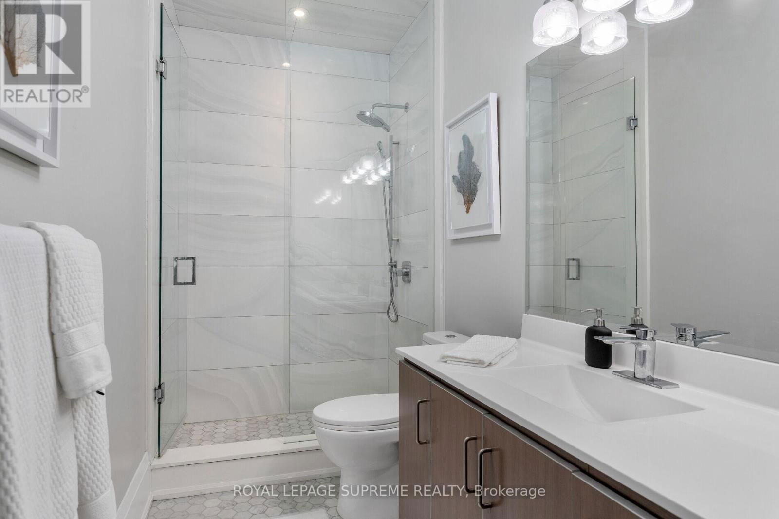 209 - 2 FIELDWAY ROAD Image 24